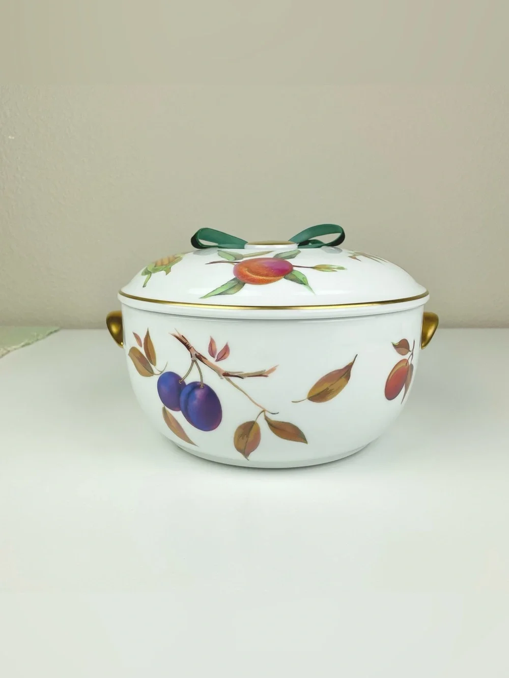 Vintage 1960s royal